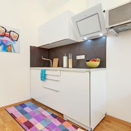 Altbaucharme In Der Stadtmitte Leilighet Karlsruhe Eksteriør bilde